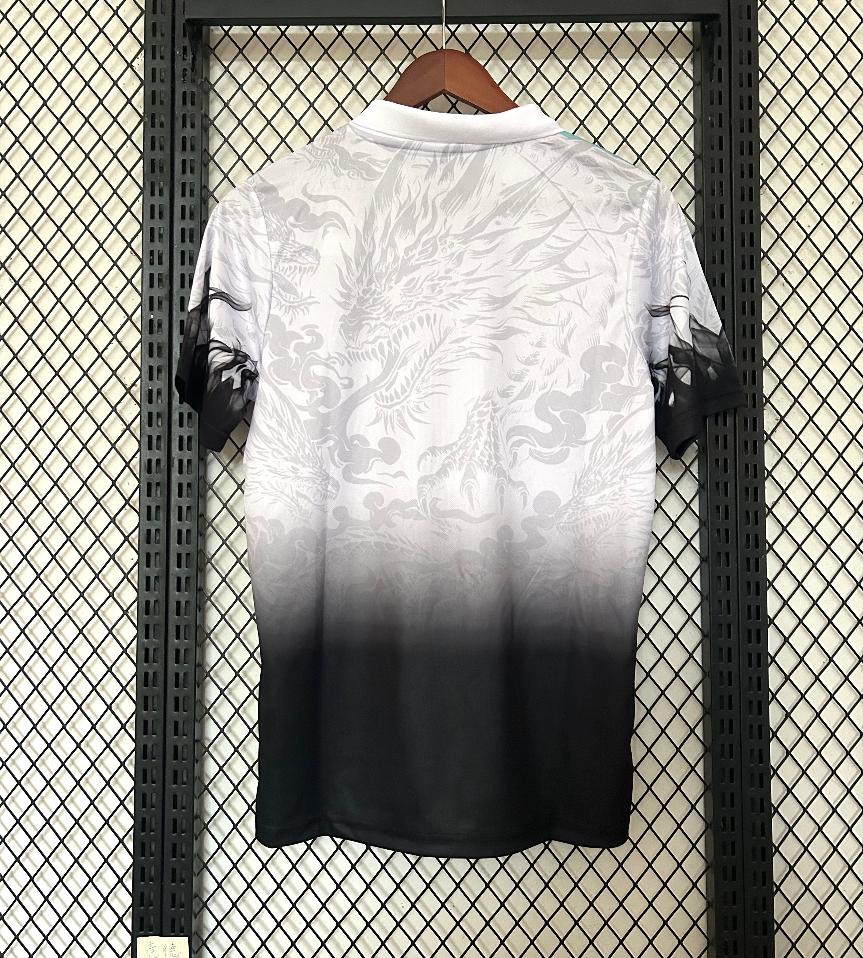 Maglia Real Madrid special 2024/25 Bianca con Colletto