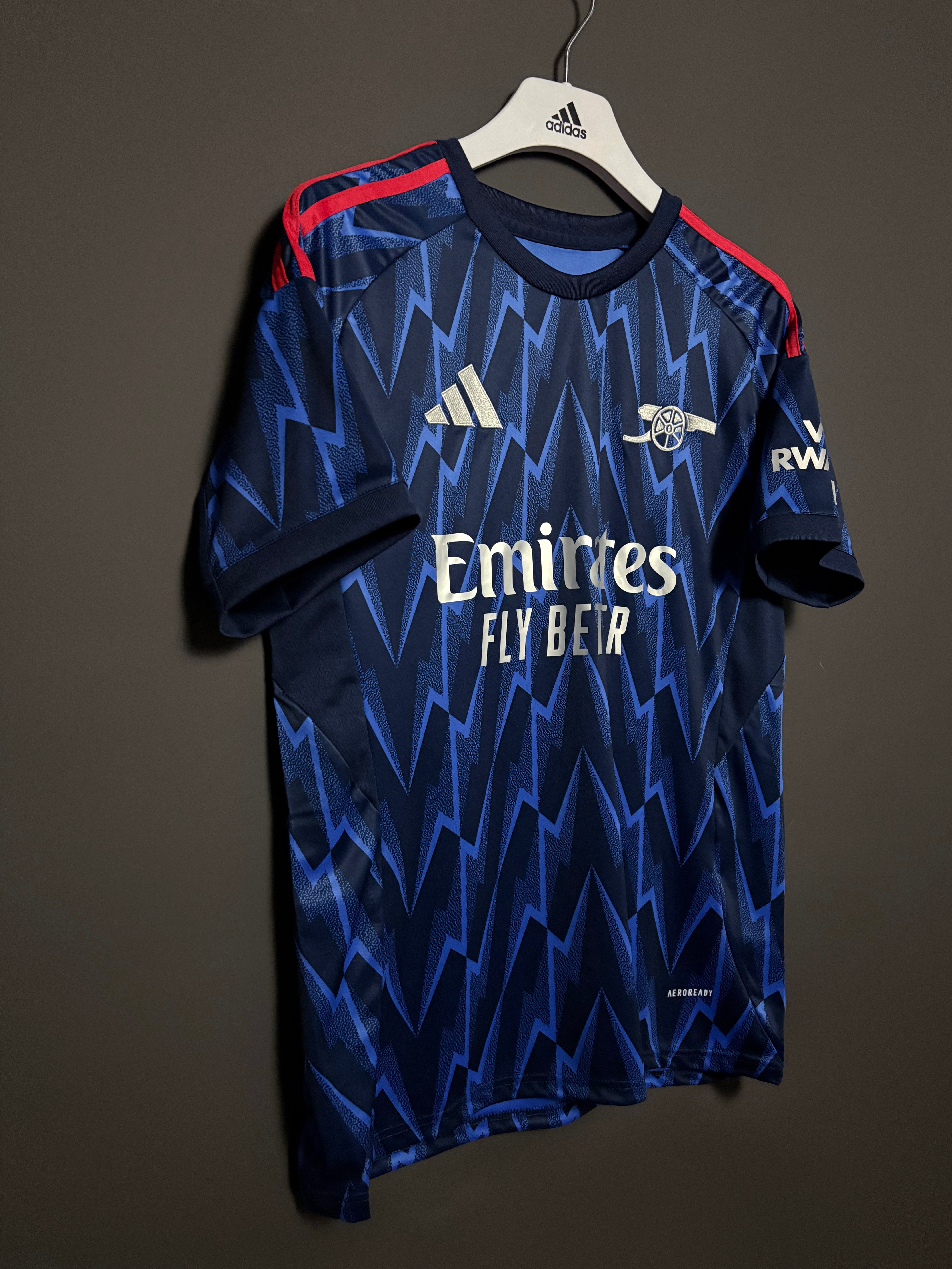Arsenal 2025/26 Away Jersey