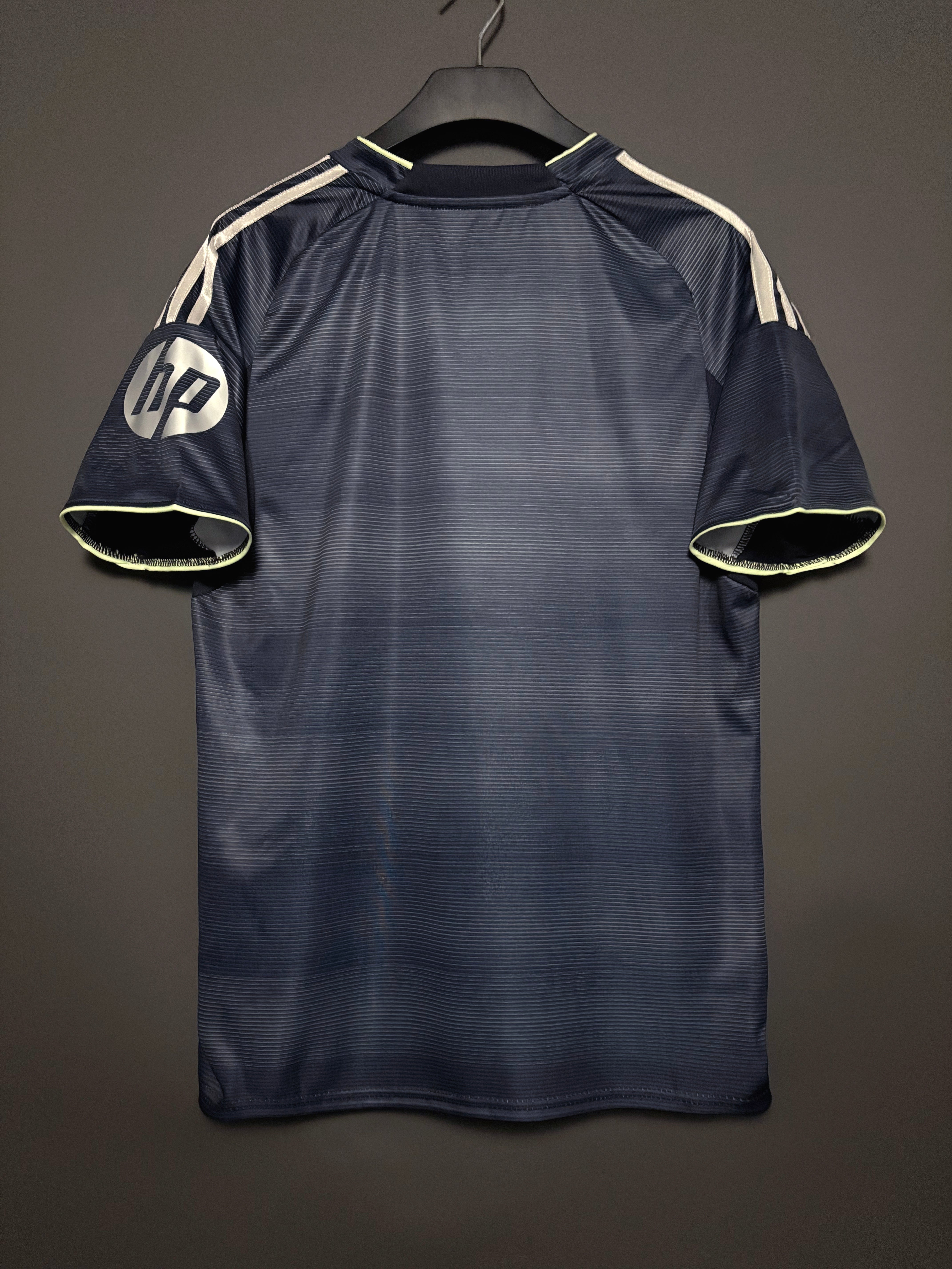 Maglia Real Madrid 2025/26 Away