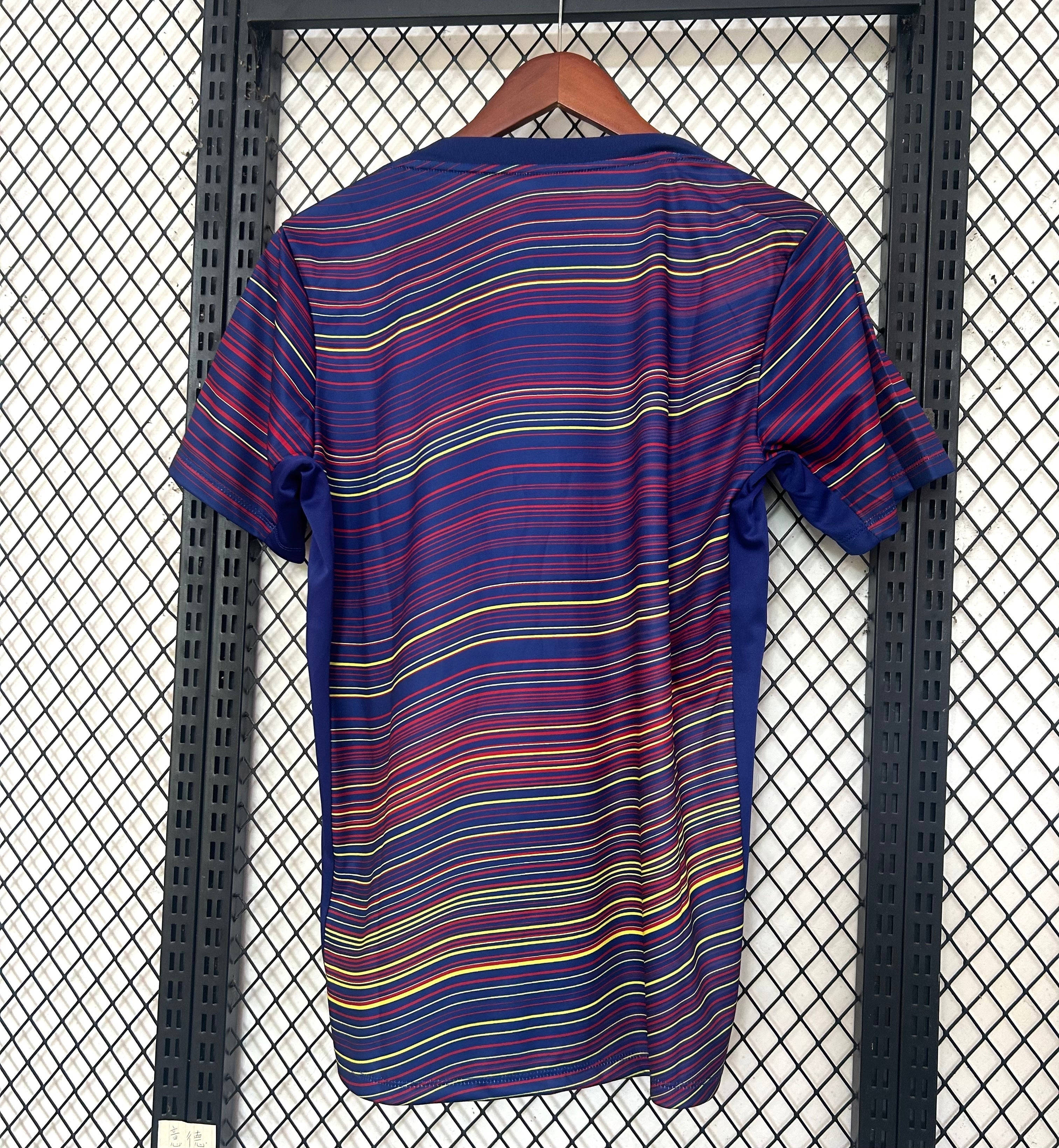 Barcelona 2025/26 training jersey