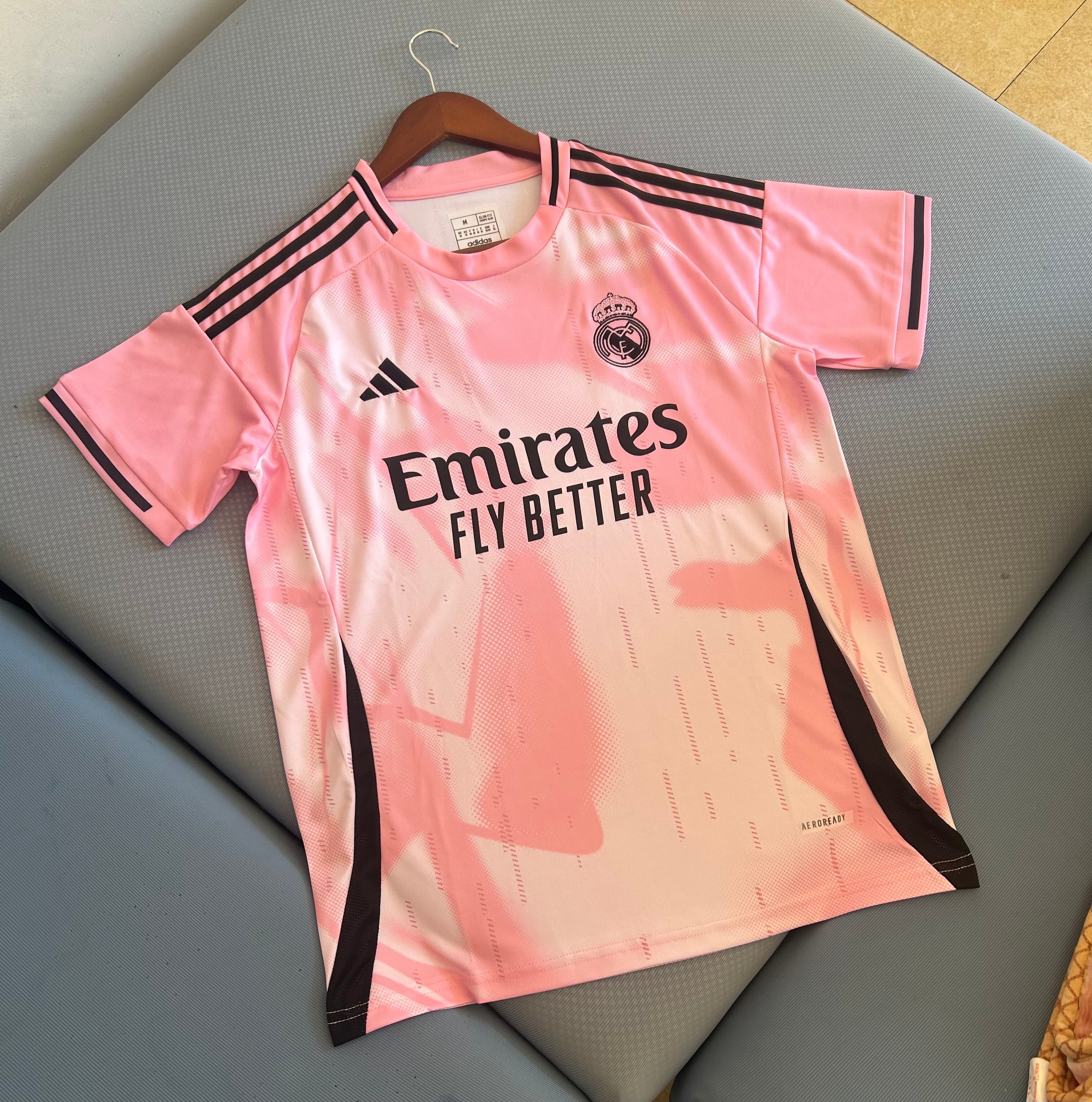 Maglia real madrid special 2024/25 rosa