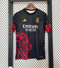 Maglia Real Madrid special 2025/26 nera con drago rosso